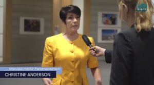EU-Parlamentsmitglied Christine Anderson sagt WHO-Weltdiktatur den Kampf