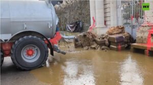 Farmer protest escalates in France